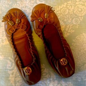 Tory Burch ballet flats in size 10